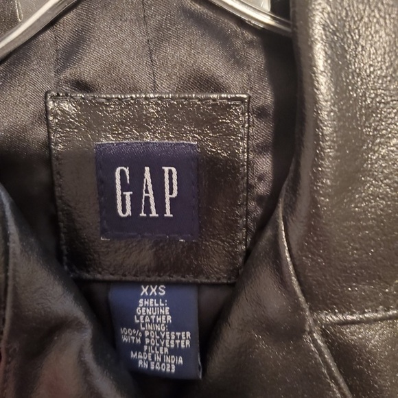 Gap leather jacket - Picture 2 of 2